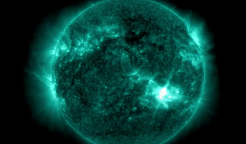 Emiten alerta por tormenta solar