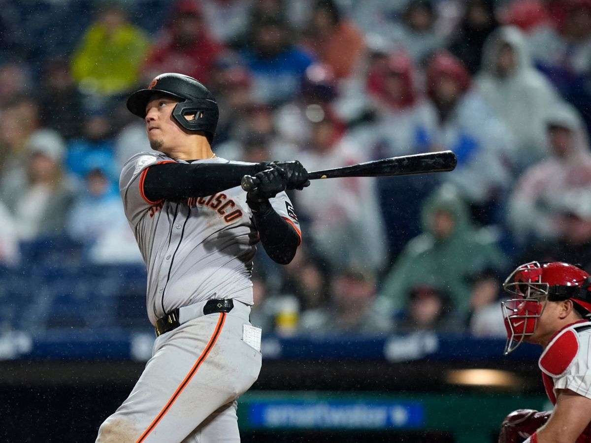 Wilmer Flores se unió a lista selecta de criollos