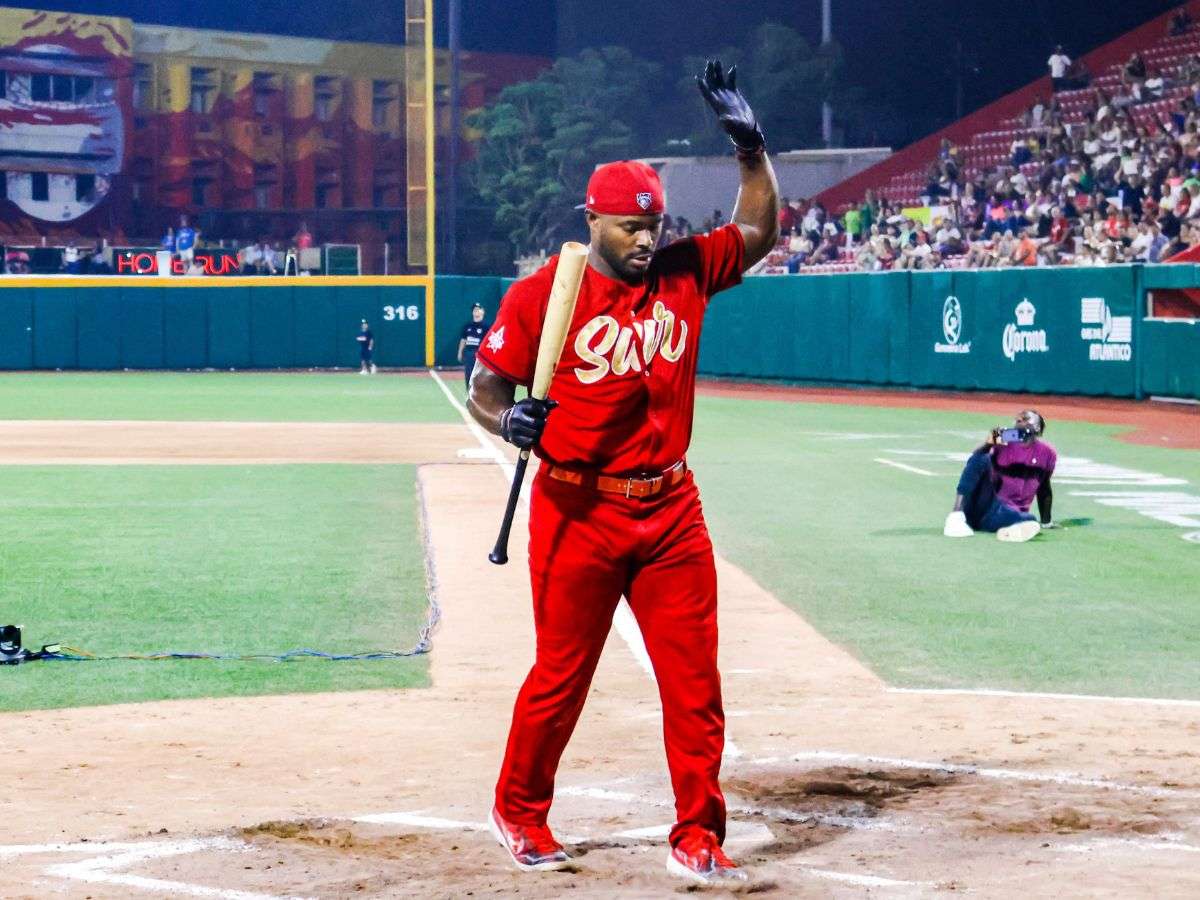 Yasiel Puig reinó en el festival de jonrones de México