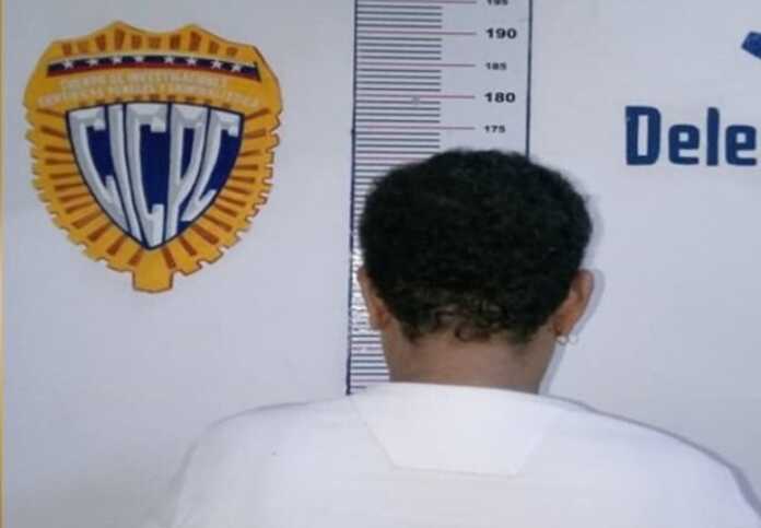 Detenida mujer que sumergía a su nieto en un tobo con agua caliente cuando pedía comida