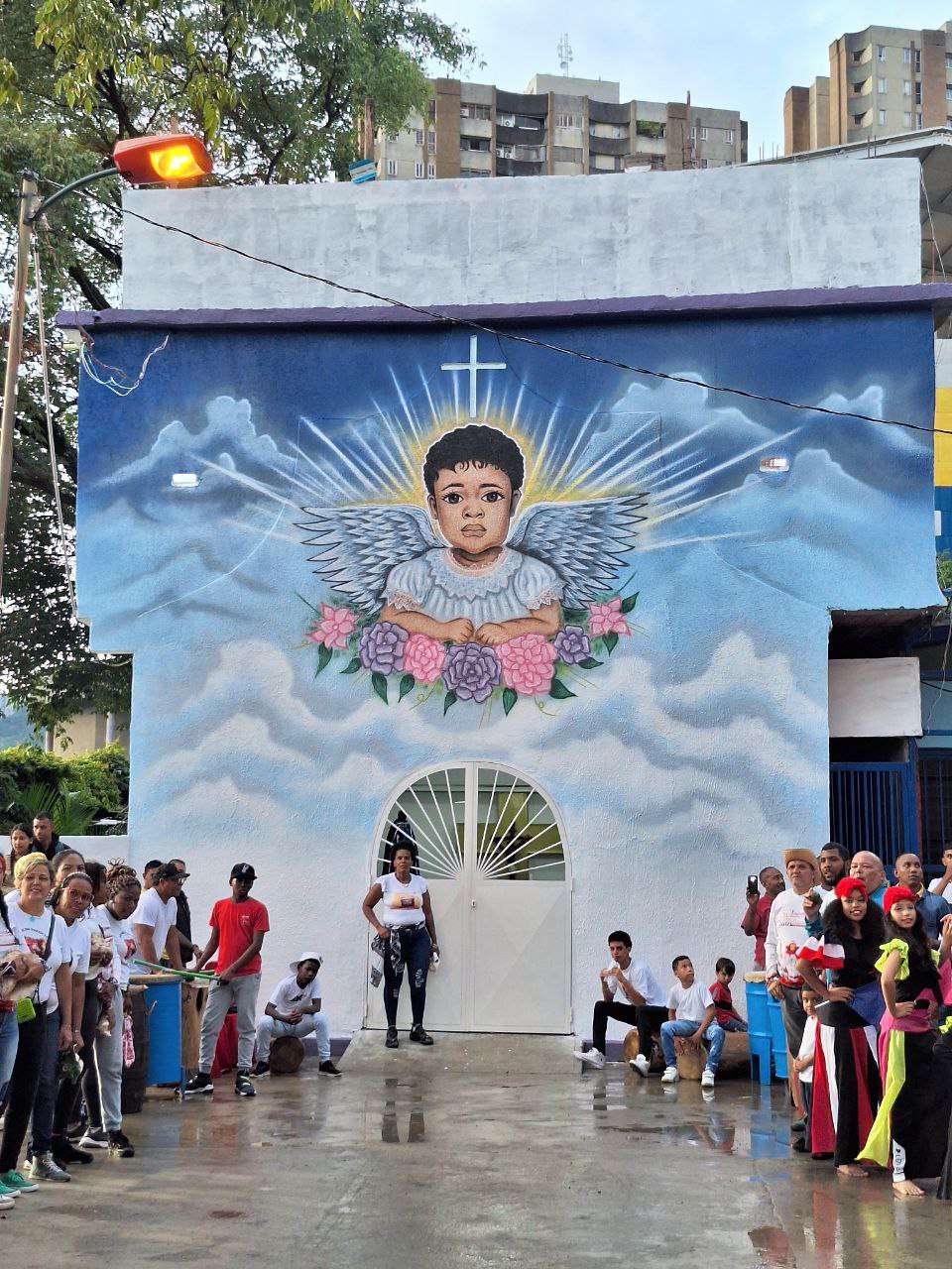 Reinauguran Iglesia Santos Negros y espacios comunitarios en La Vega