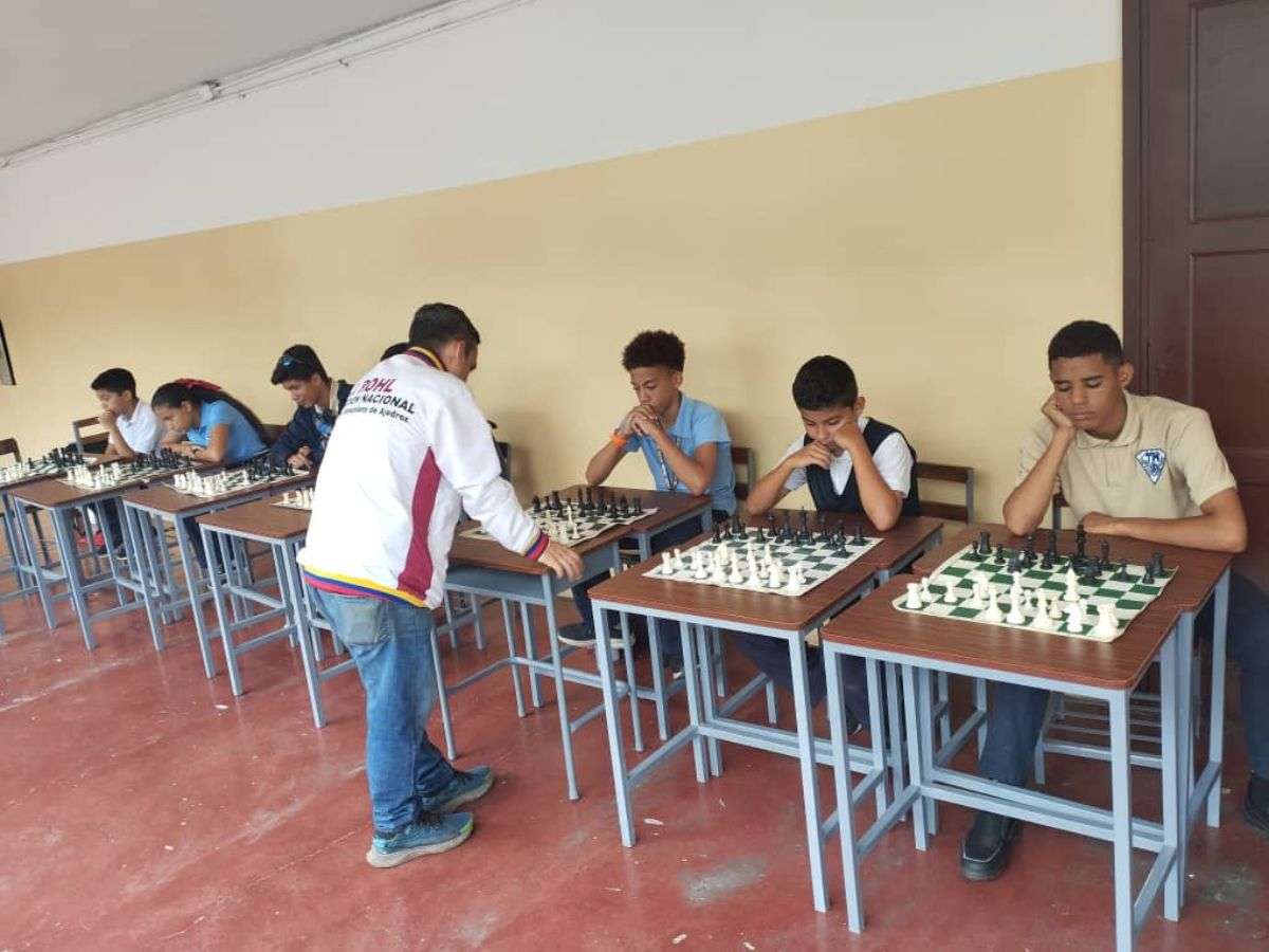 Criollos destacan en Medellín - Líder en deportes