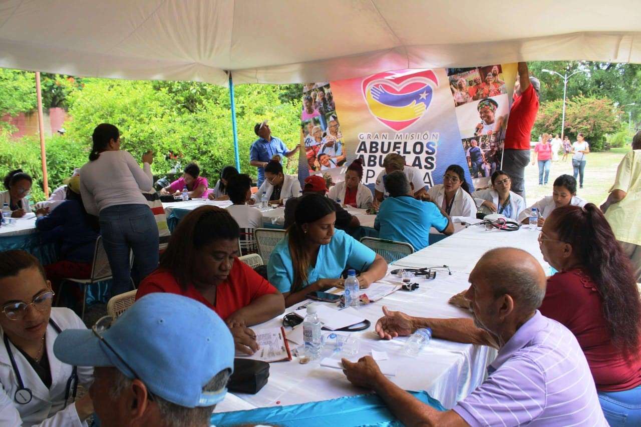 Jornada “Más Años, Más Amor” atendió a más de 700 abuelos en Turmero 