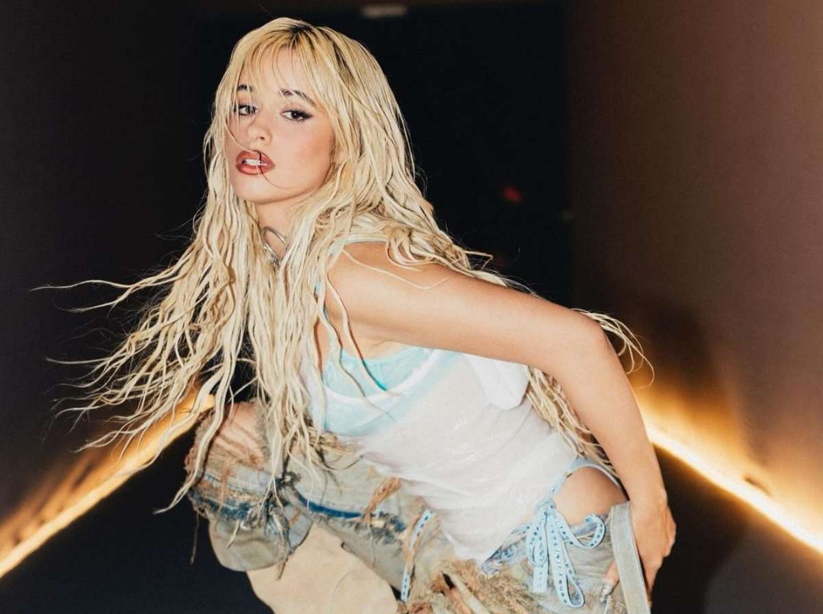 Camila Cabello se reinventa en 'C'XOXO', su nuevo álbum