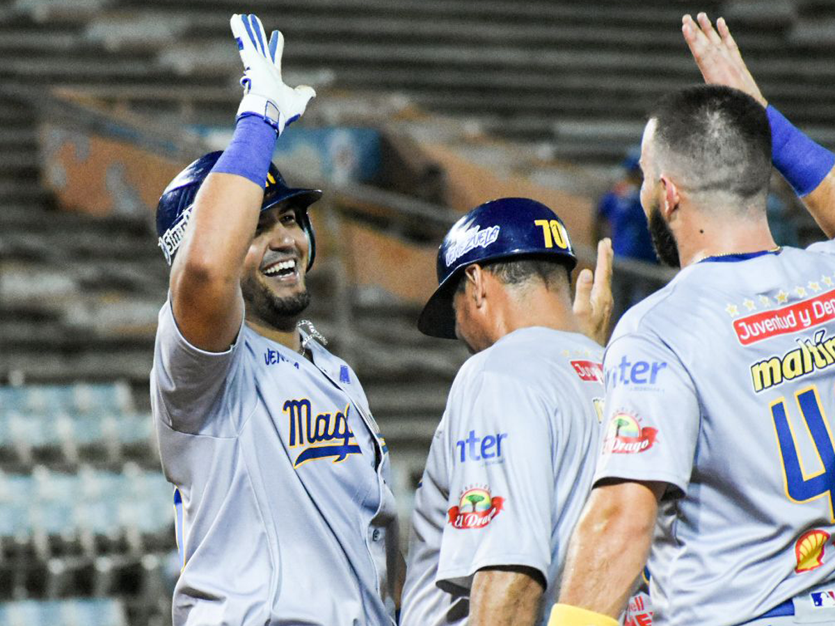 Carlos Pérez fue cambiado a Caribes