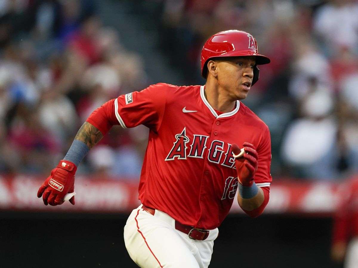 Ehire Adrianza dejado en libertad por Anaheim 