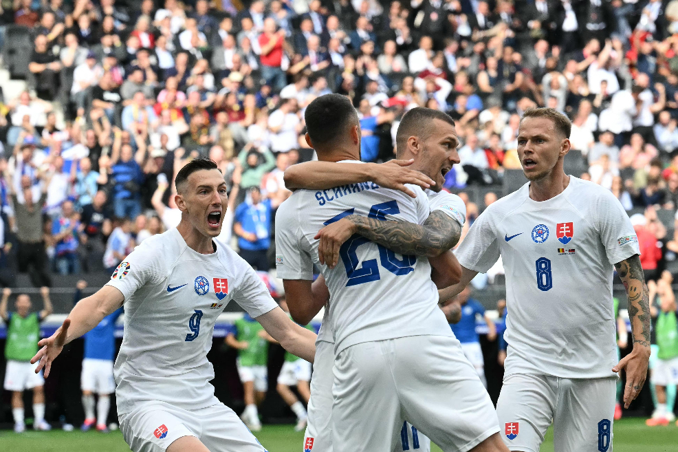 Eslovaquia da la sorpresa y vence a Bélgica 1-0