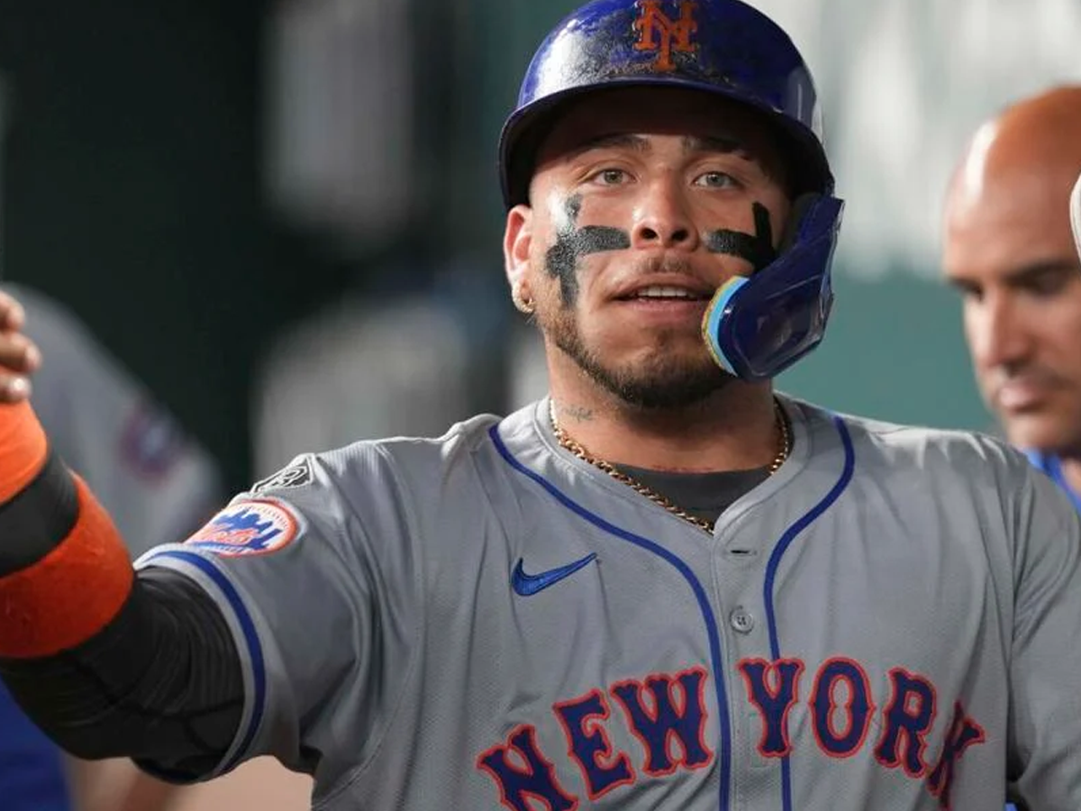 Francisco Álvarez acelera y llega a 100 hits