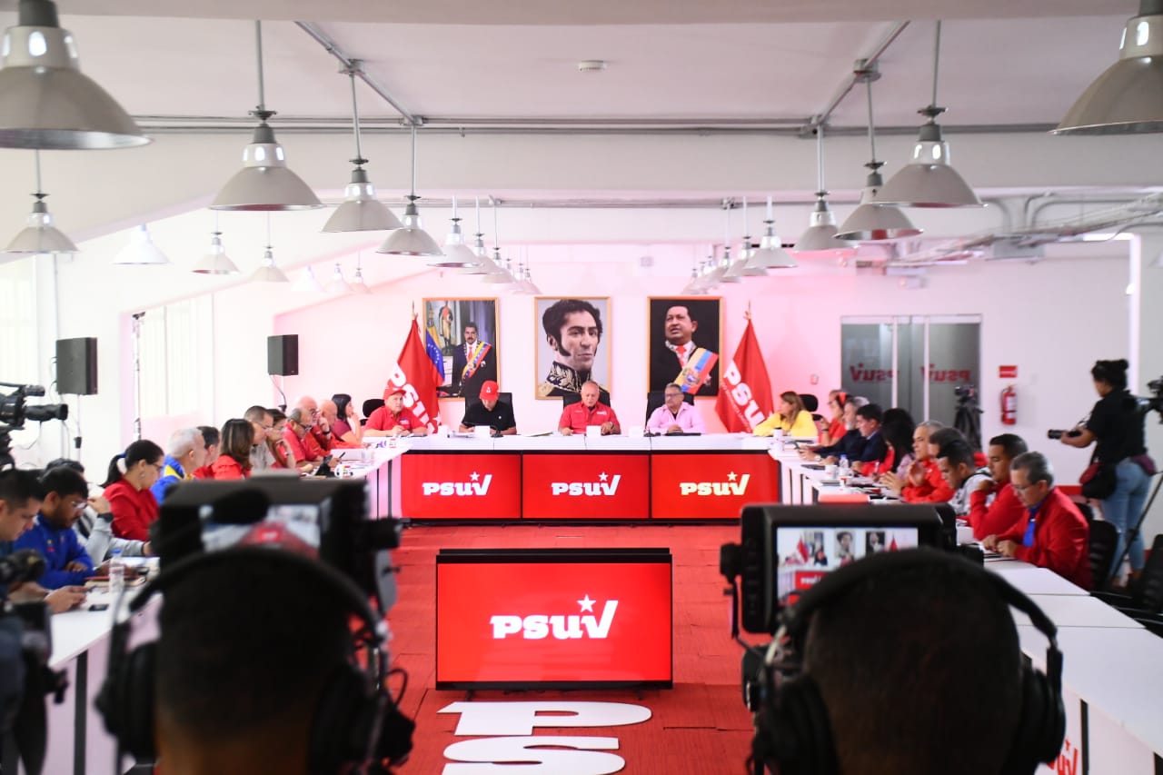 Cabello: PSUV está cumpliendo la ruta establecida para ganar el 28-J