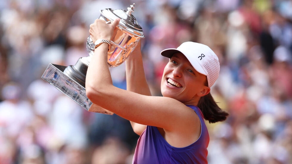 Swiatek revalida su reinado en Roland Garros con un cuarto título