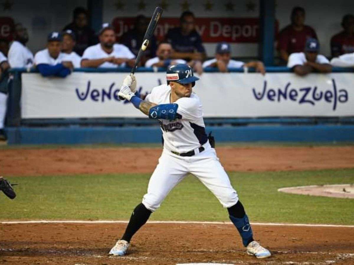 José Gómez fue la bujía en el triunfo de Marineros
