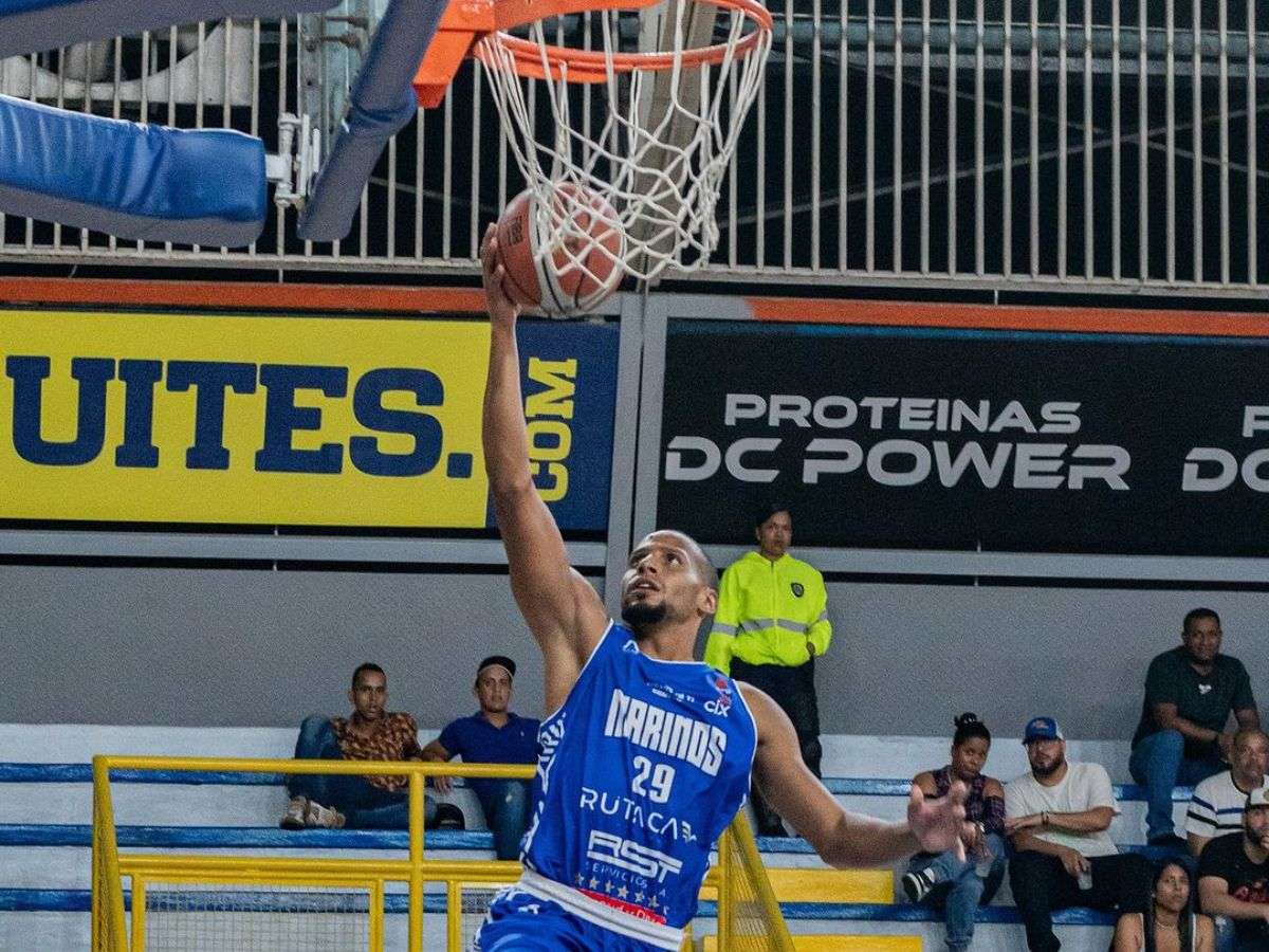 Marinos se mantiene líder tras triunfo contra Héroes