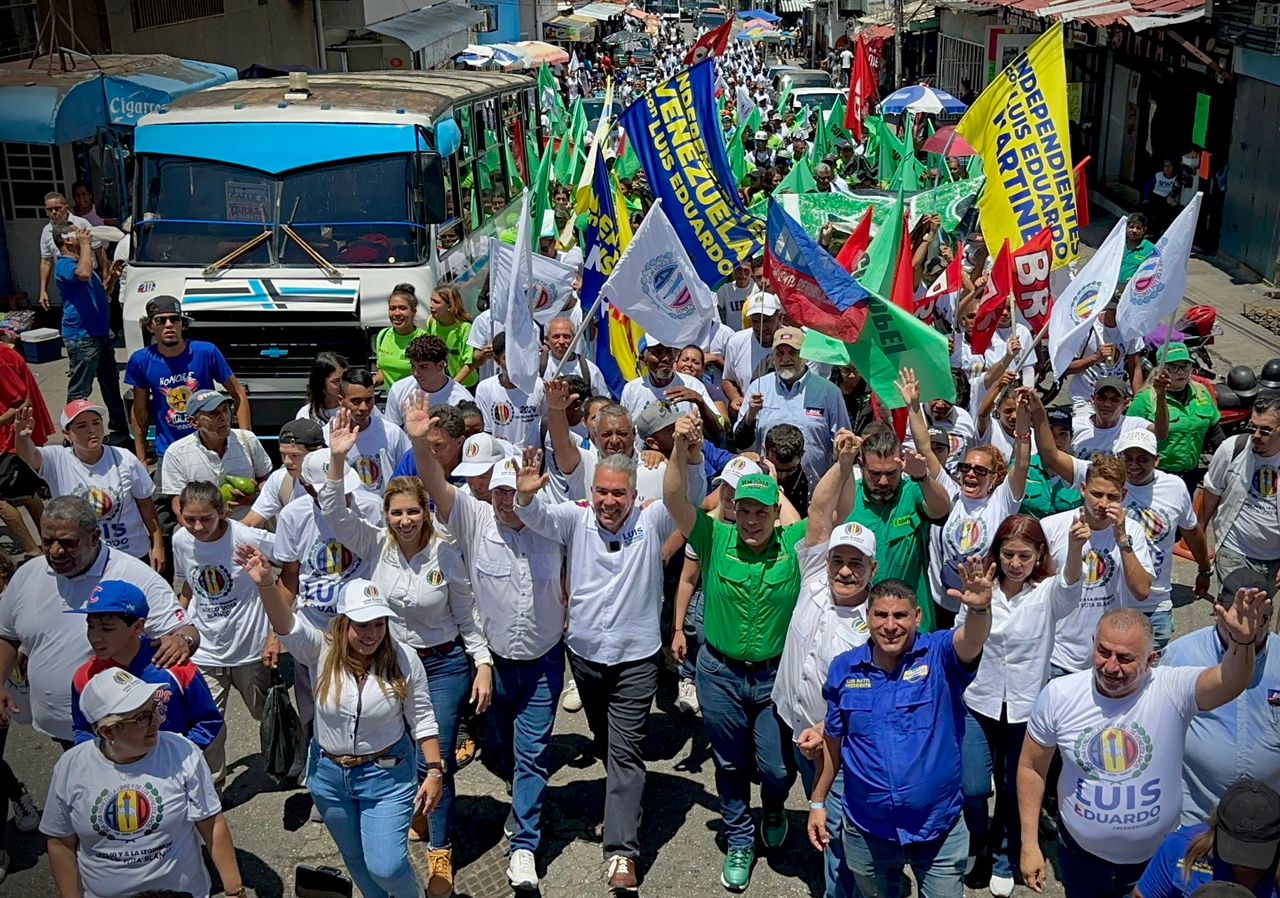 ¿A qué le tiene miedo? ¡Vamos a debatir frente al país!