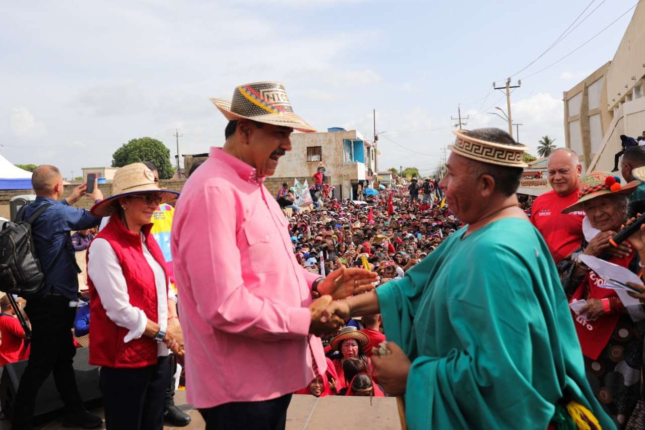 Maduro ordena la construcción de un parque solar en Mara estado Zulia