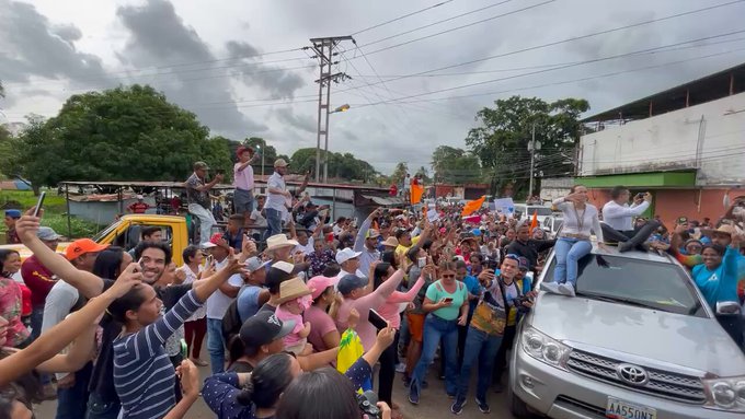 María Corina Machado recorre Guárico llevando la candidatura de Edmundo