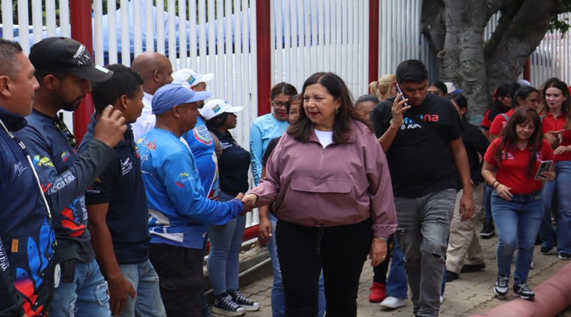 “Más Años Más Amor” llega a la parroquia Sucre de Caracas