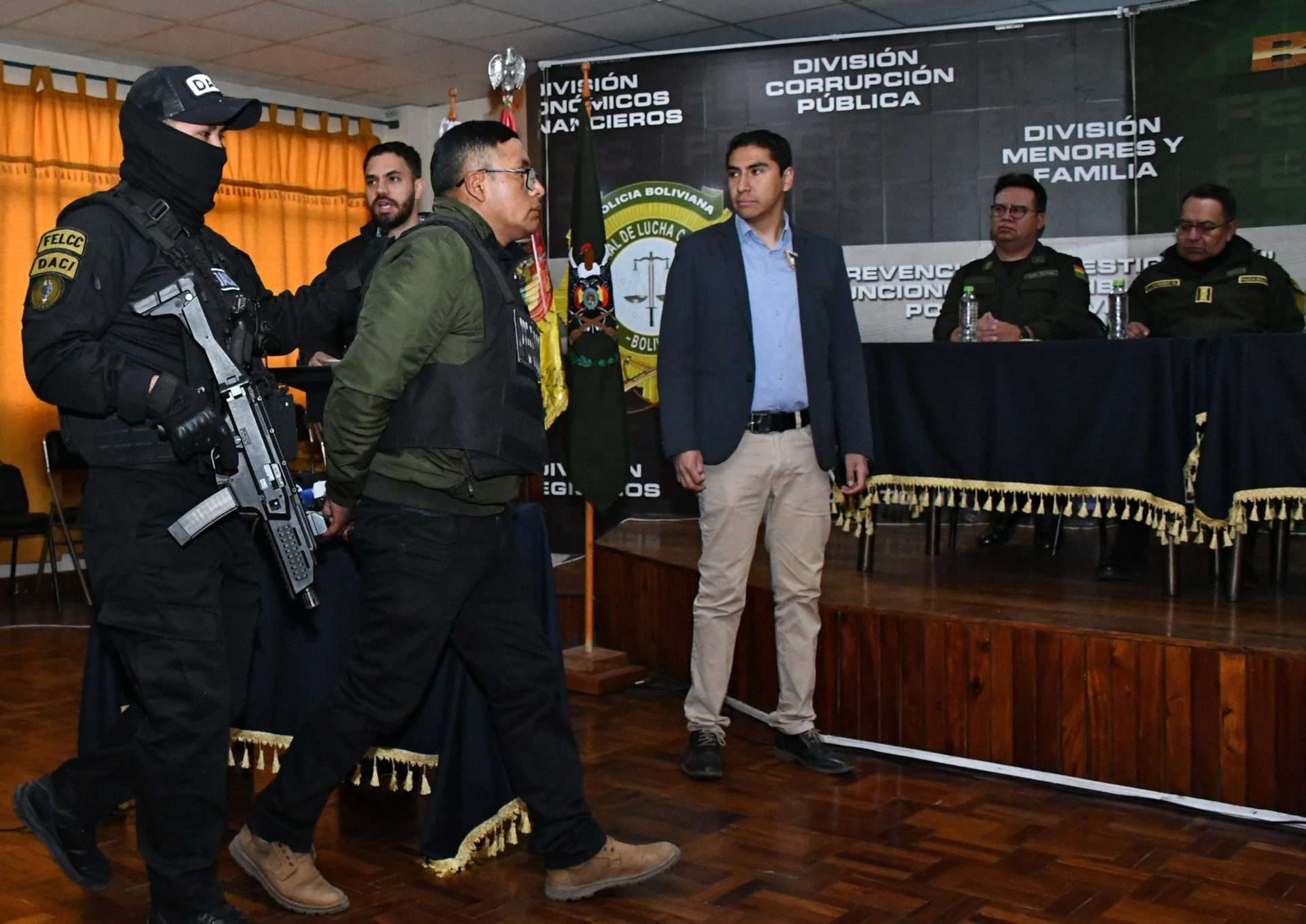 General Zúñiga será juzgado por terrorismo