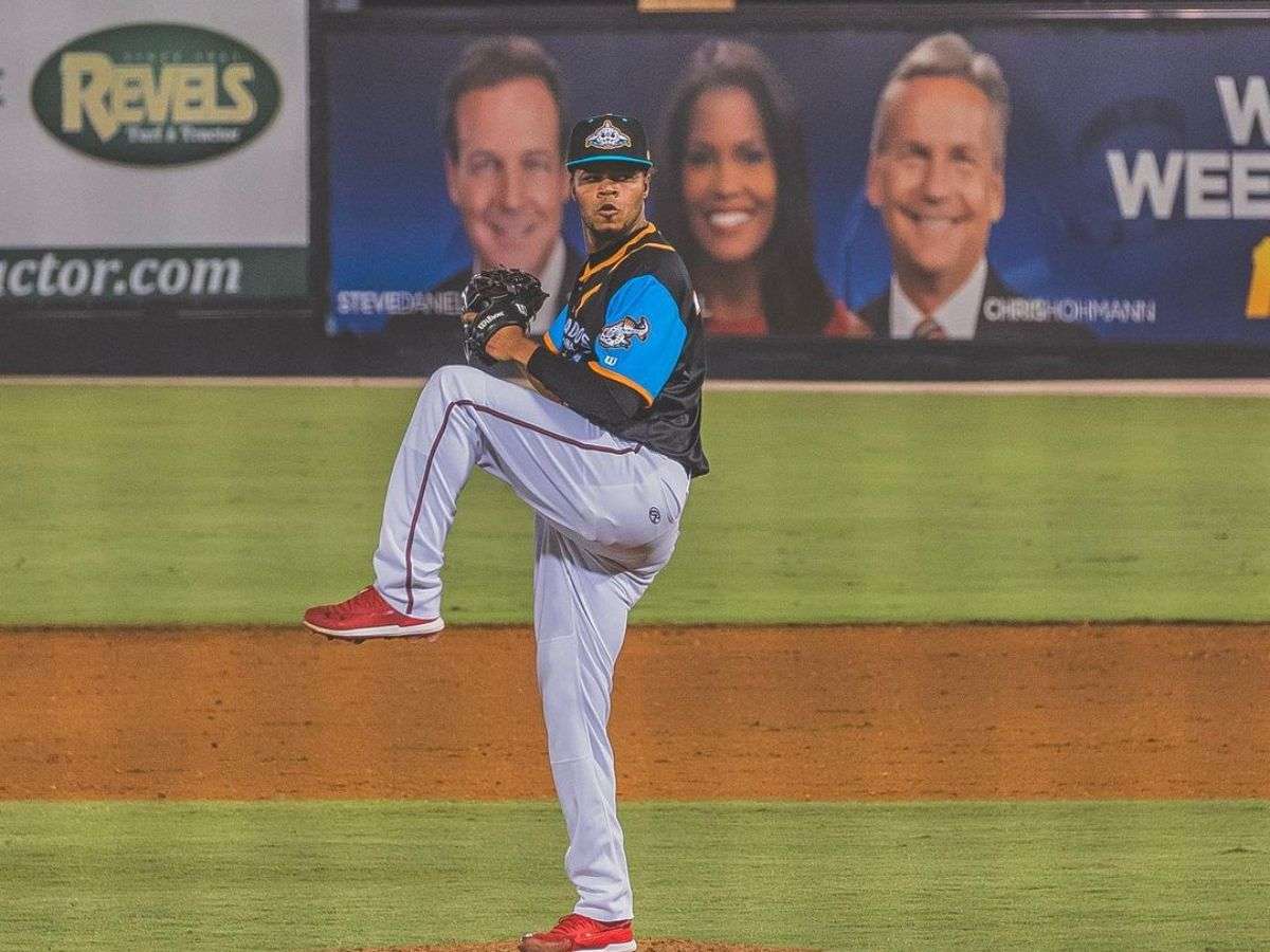 Rodrigo Benoit reforzará el bullpen de Caciques