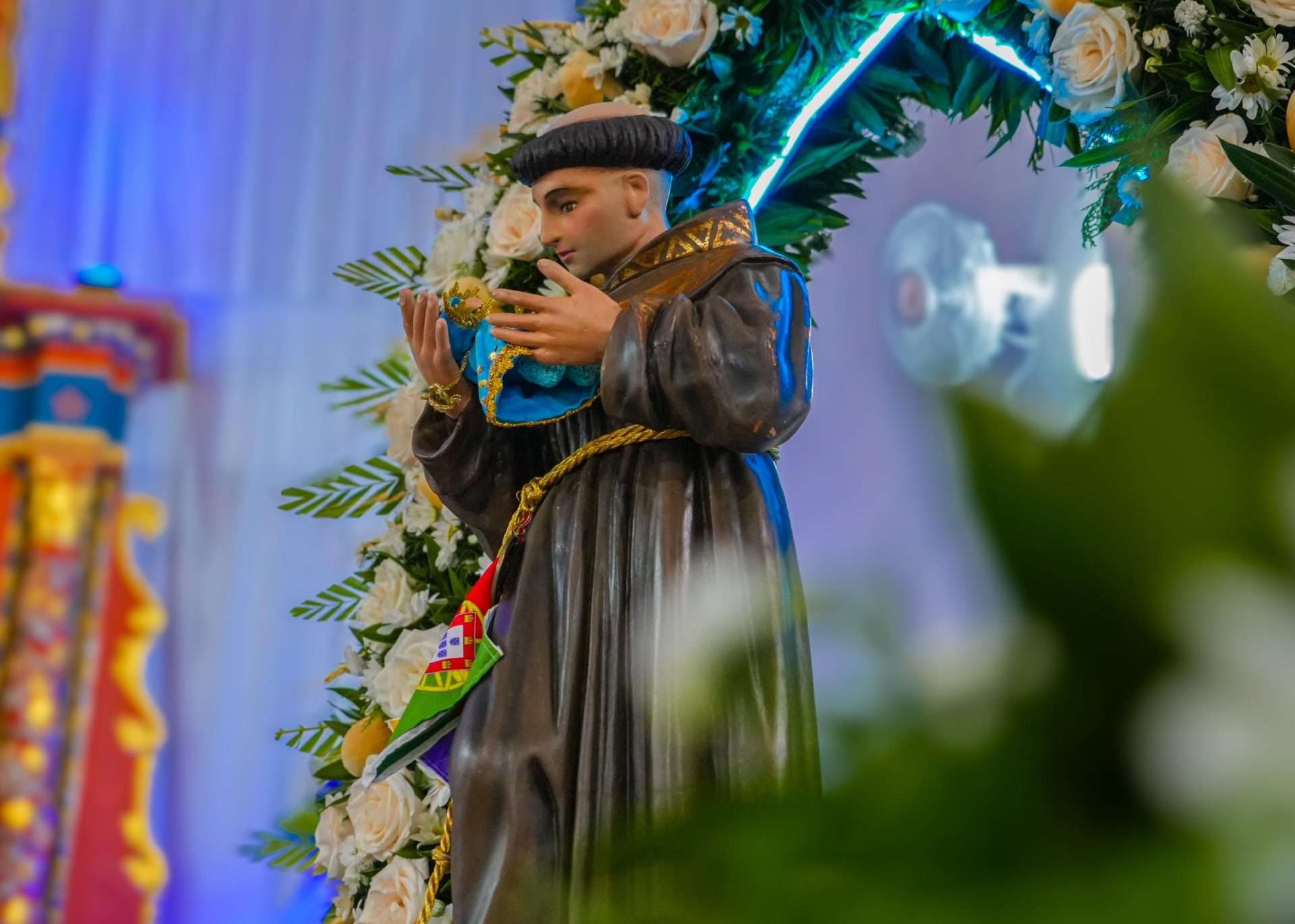 Clarines celebra fiestas patronales en honor a San Antonio de Padua