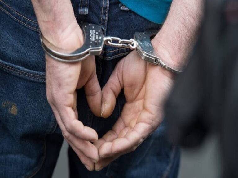 Detienen a sujeto por abusar de menor