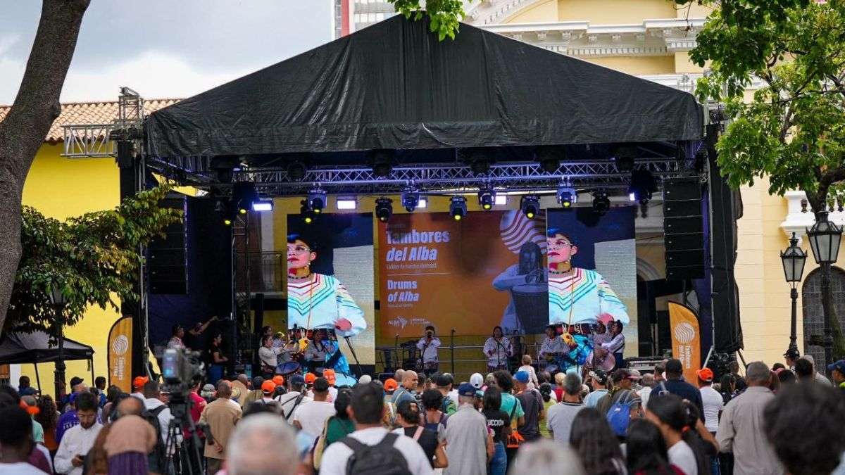 Delcy Rodríguez: ¡Qué suenen los tambores contra el hegemonismo!