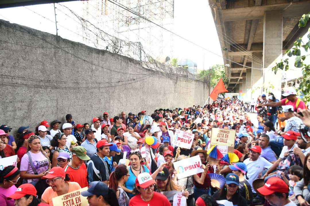 Parroquia San Juan se movilizó para respaldar a Maduro