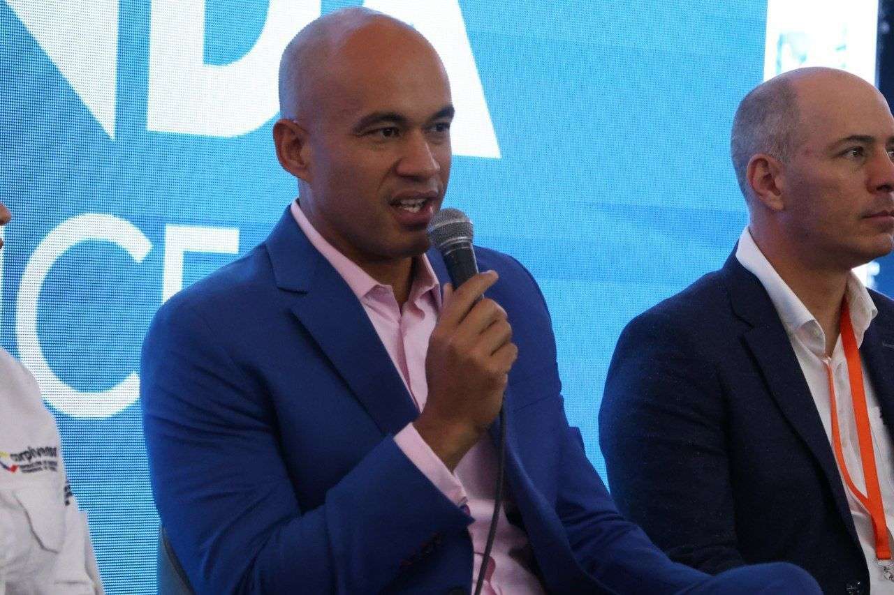 Héctor Rodríguez: Venezuela impulsa la economía en América Latina