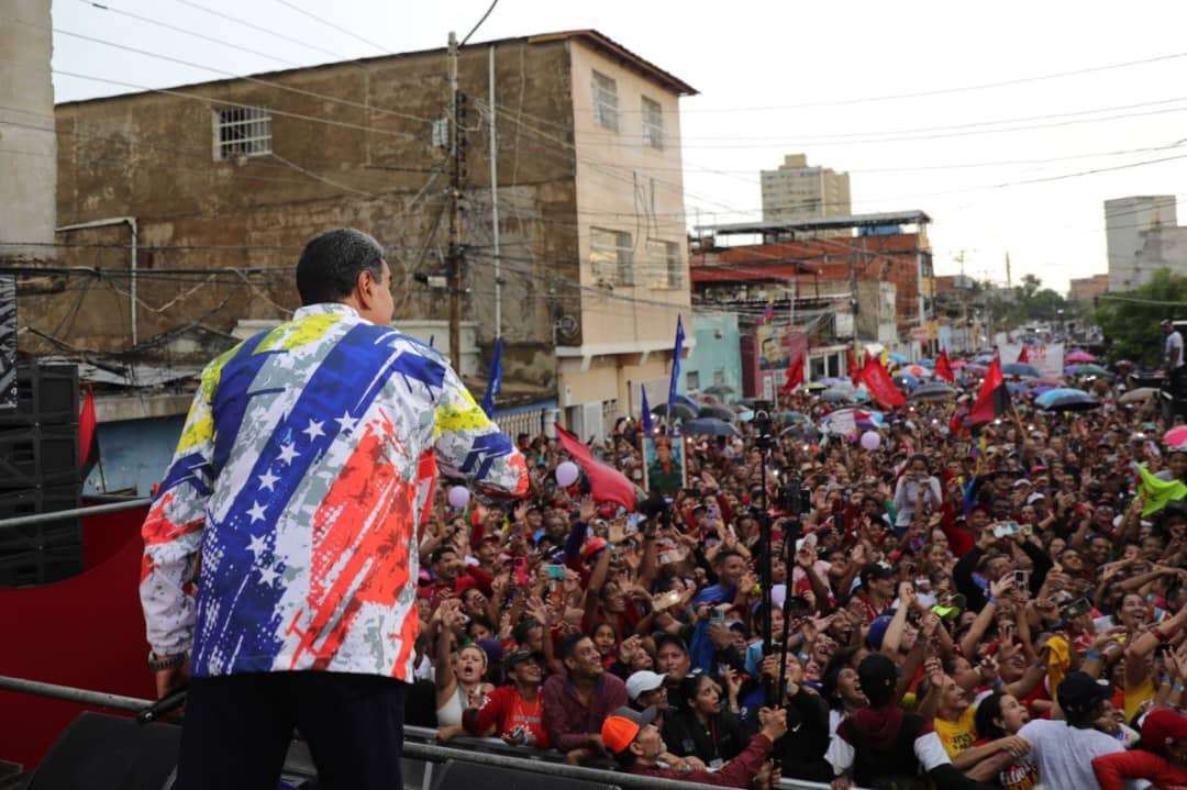 Mar de pueblo acompañó a Maduro en el municipio Sotillo