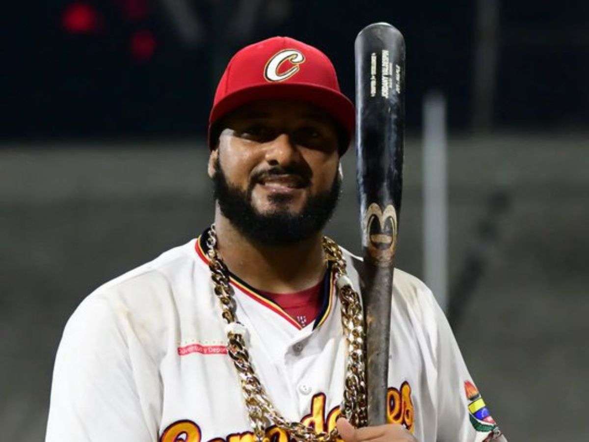 Caciques suma otro dominicano a sus filas