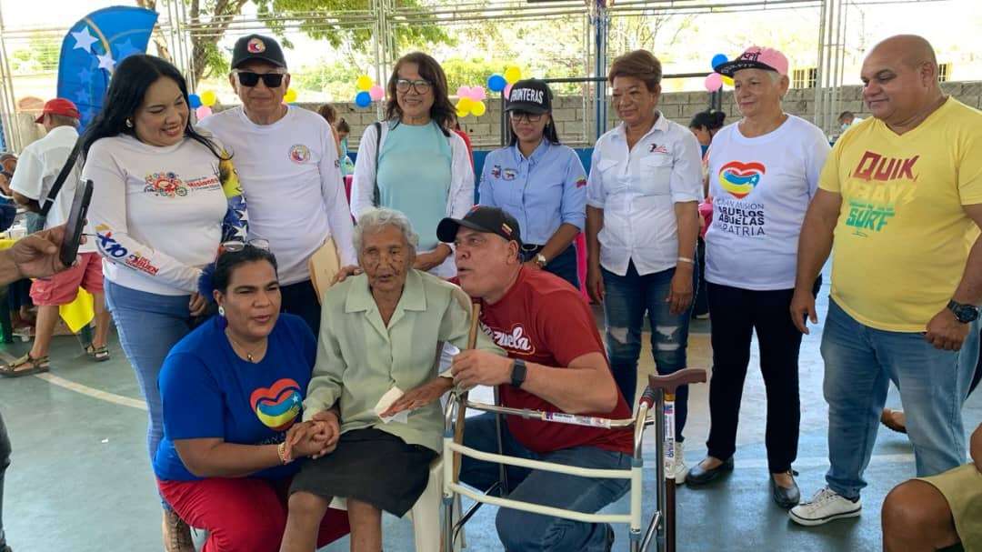 Abuelos de Nueva Esparta fueron atendidos con jornada integral
