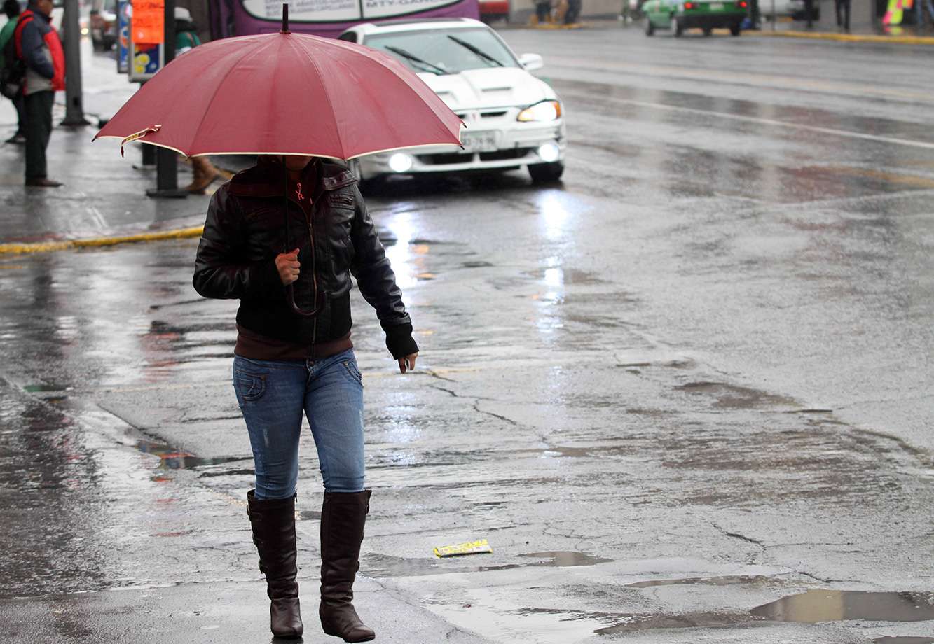Este domingo se esperan lluvias y chubascos en gran parte del país