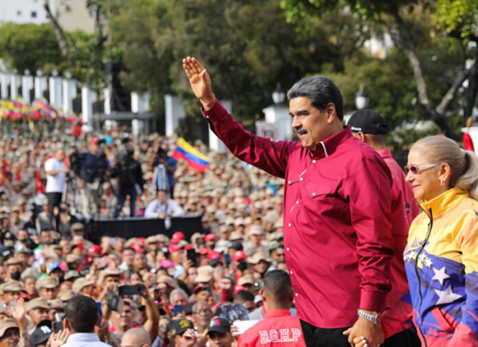 Masivo recibimiento a Maduro en Zulia