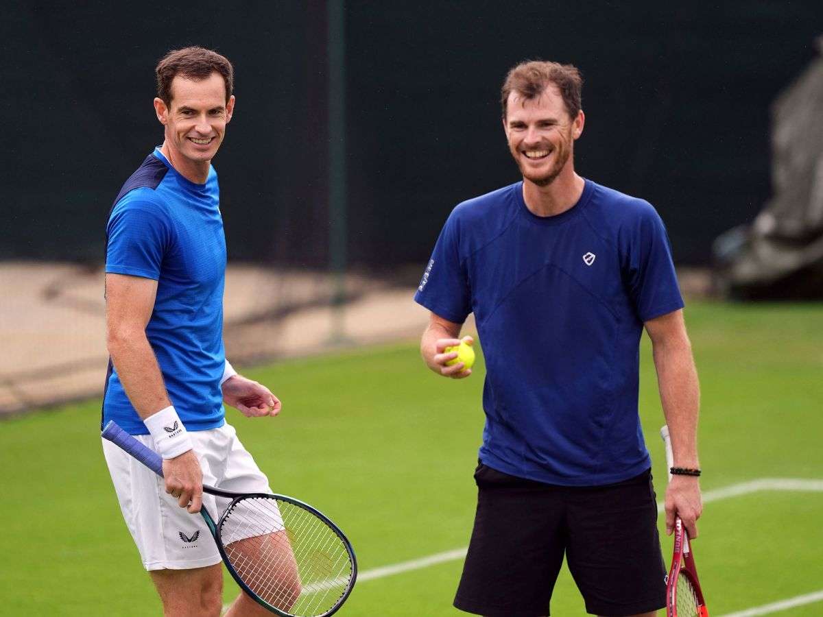 Andy Murray sólo jugará dobles en Wimbledon