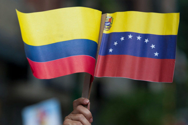 Colombia diseña sistema de visas de trabajo "circulares" para migrantes venezolanos