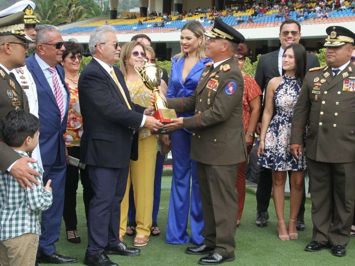 El De Froix respondió en el Fuerza Armada