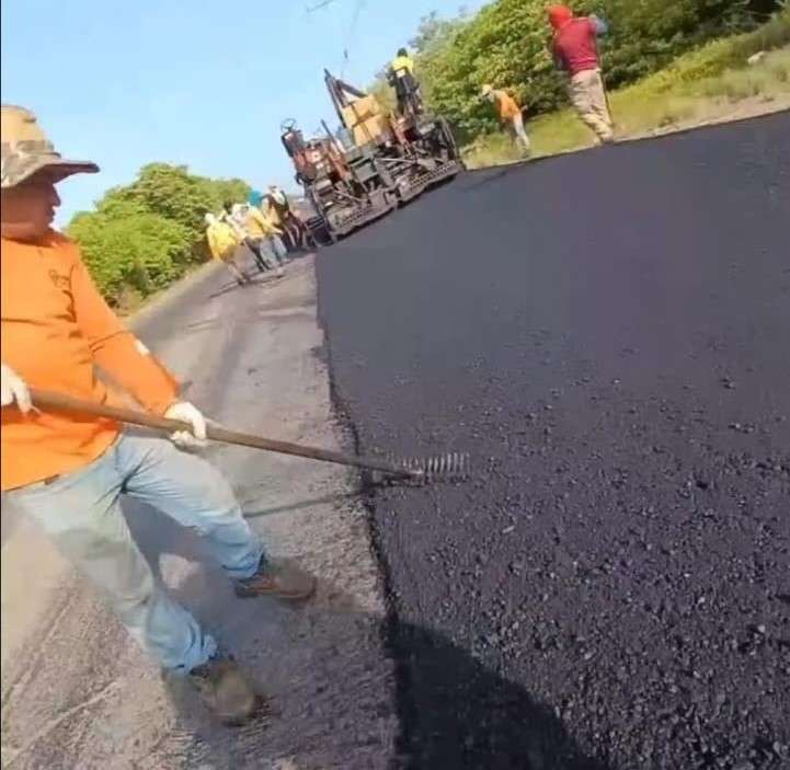 Corpozulia rehabilitó 5,80 km de la Troncal 6 del Caribe 