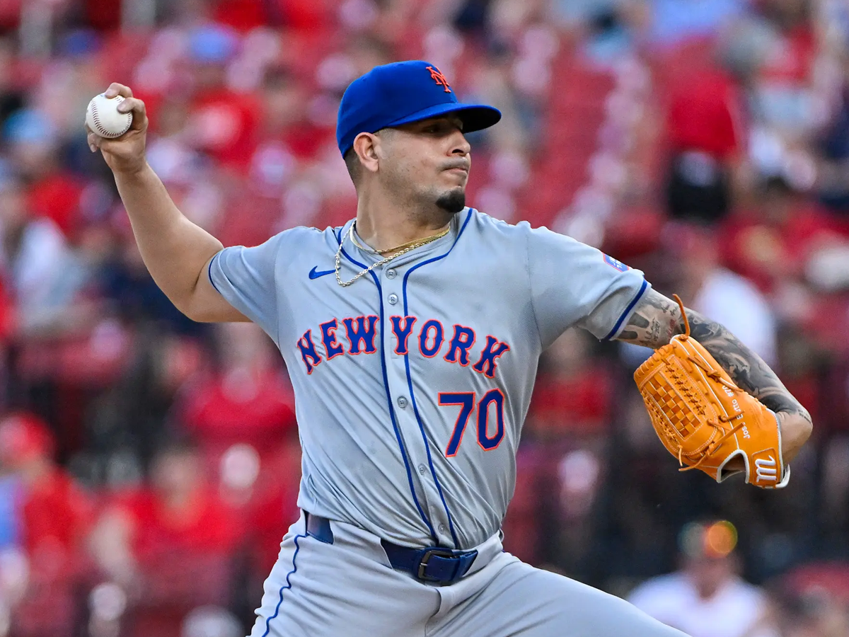 Buttó fue llamado nuevamente para resolver con Mets