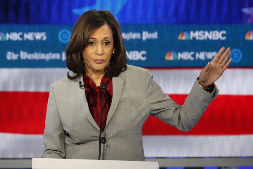 Harris visita Wisconsin, un estado en disputa; su primer mitin tras salida de Biden de la contienda