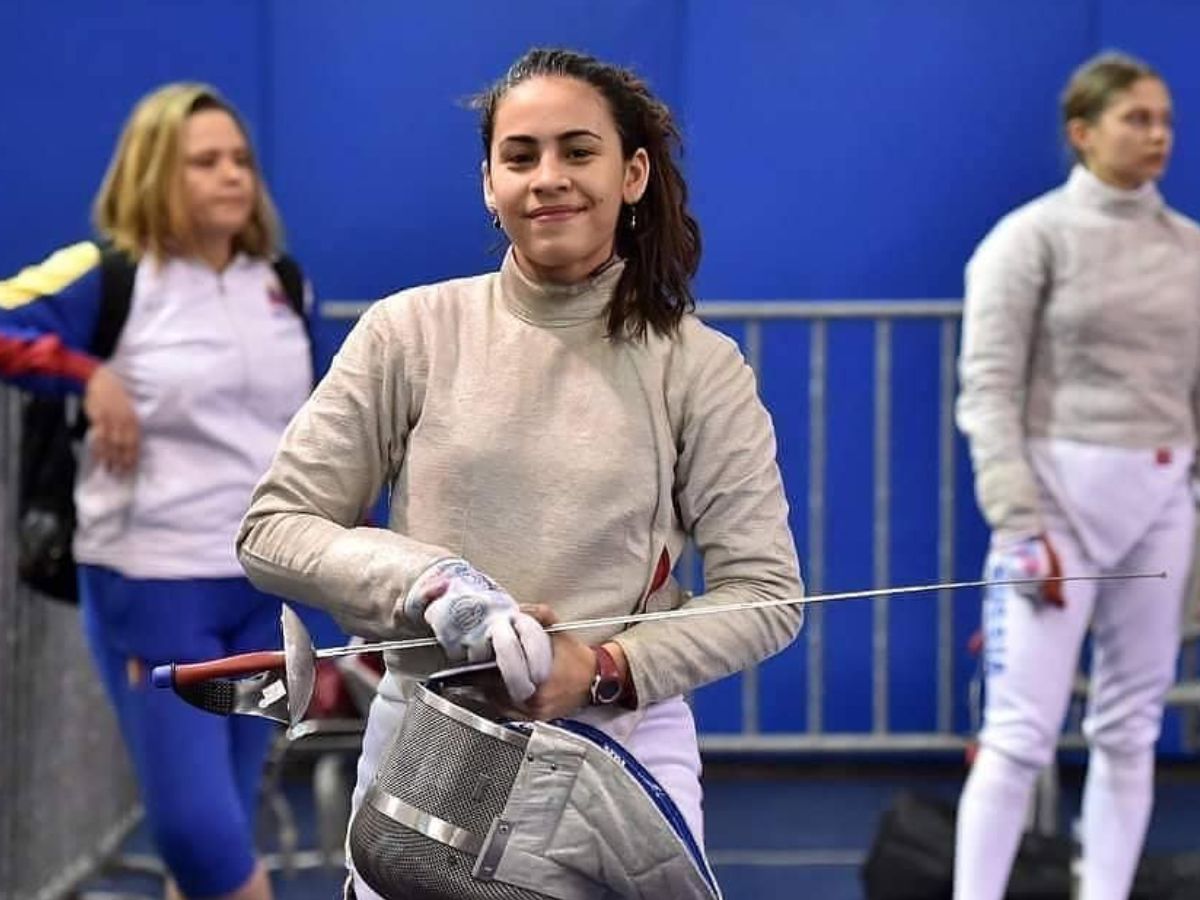 Katherine Paredes fue derrotada en esgrima