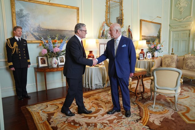 Recibió el encargo del rey Carlos III para formar gobierno