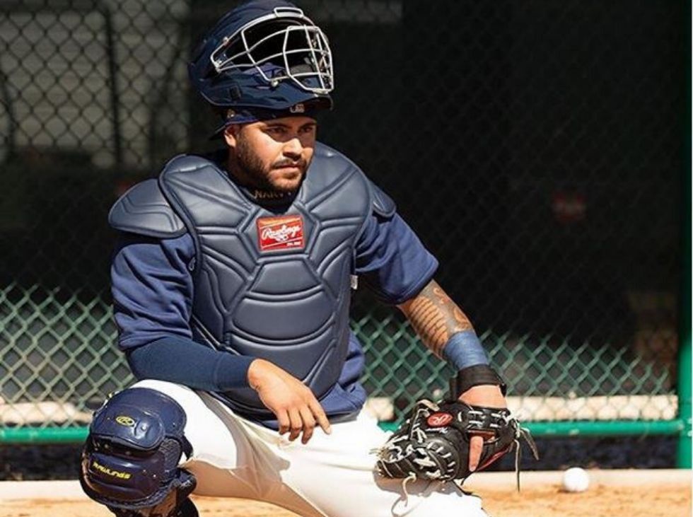 Los Yankees suben a Narvaez por lesión de Treviño