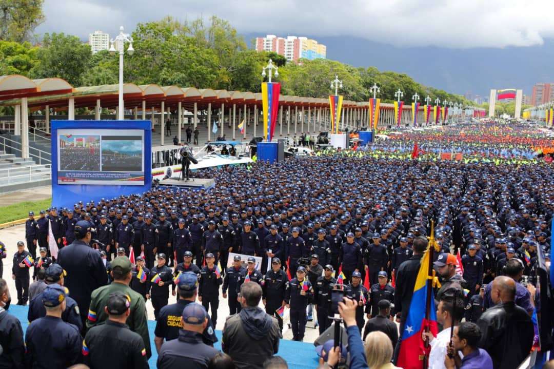 Maduro: La PNB debe ser la columna vertebral para frenar la violencia