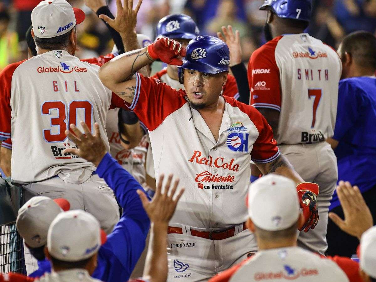 Oswaldo Arcia no deja de mostrar su poder en México