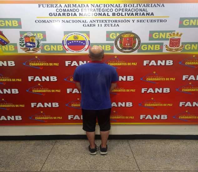 Detuvieron a sujeto que amenazaba a víctima con publicar fotos íntimas 
