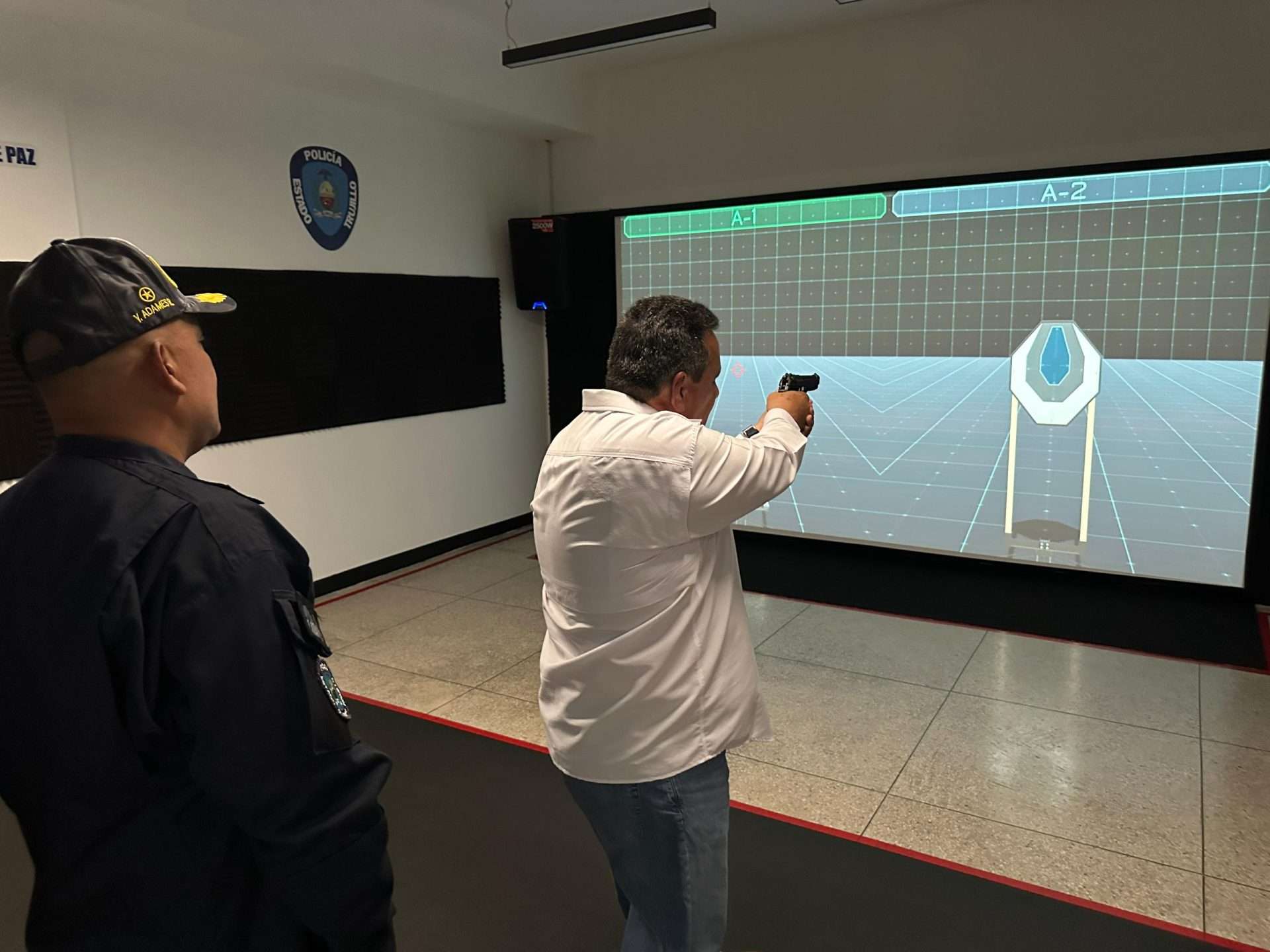 En Valera inauguran polígono de tiro simulado del cuerpo de policía