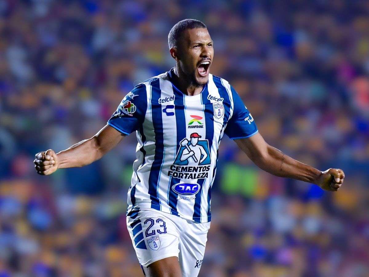 Salomón Rondón es el Balón de Oro de la Liga MX