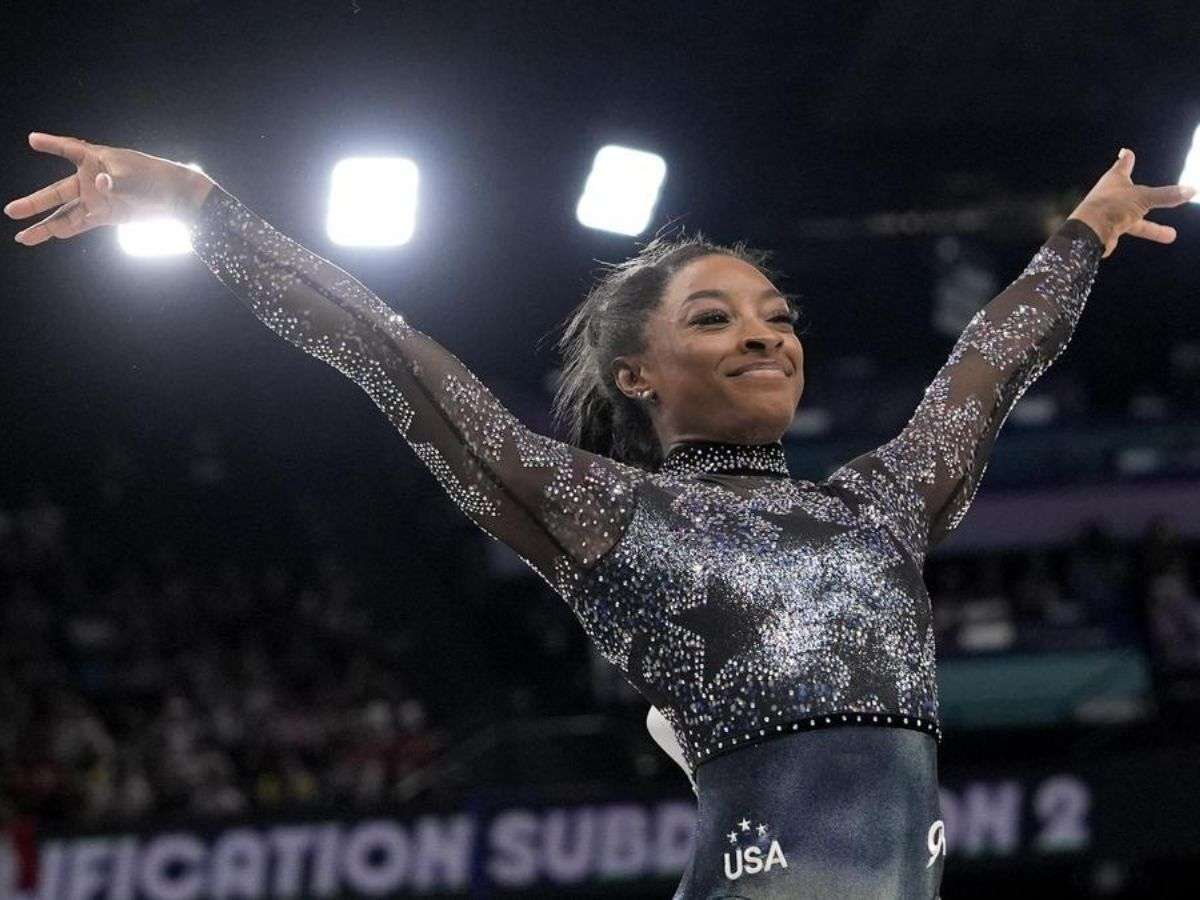 Simone Biles brilla en su regreso a los JJ.OO