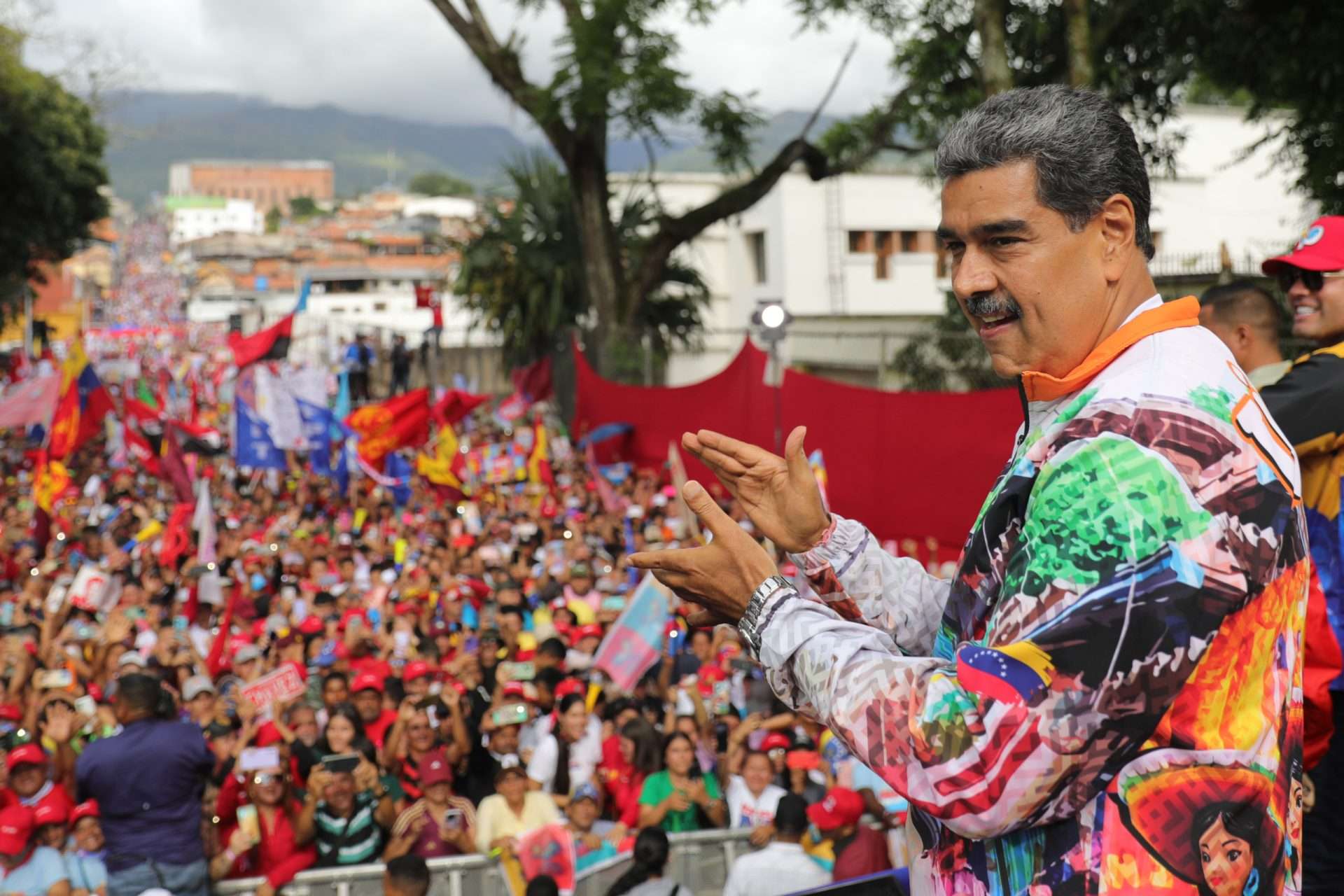 Maduro: No nos podemos dejar quitar la paz, bajo ninguna circunstancia