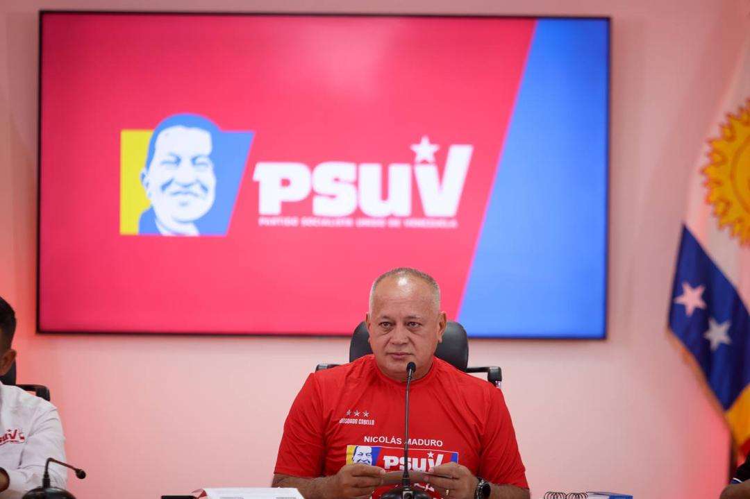 Cabello: La ultraderecha quiere que le pase algo a Edmundo González
