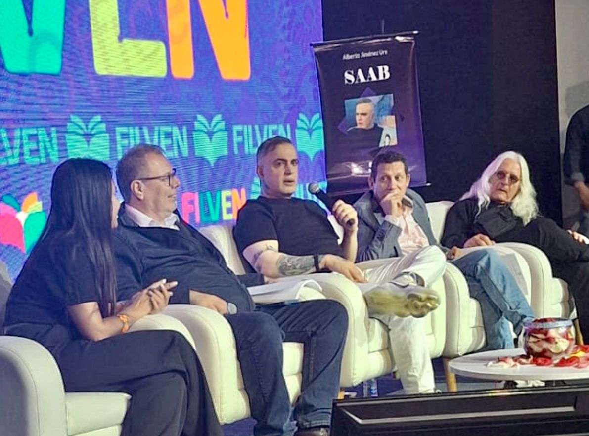 Tarek William Saab presentó 3 libros en la FILVEN 2024
